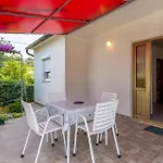 1 Bedroom Lovely In شقة *