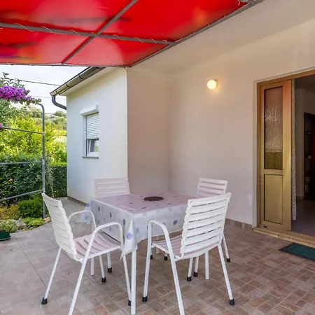 1 Bedroom Gorgeous In Lejlighed *